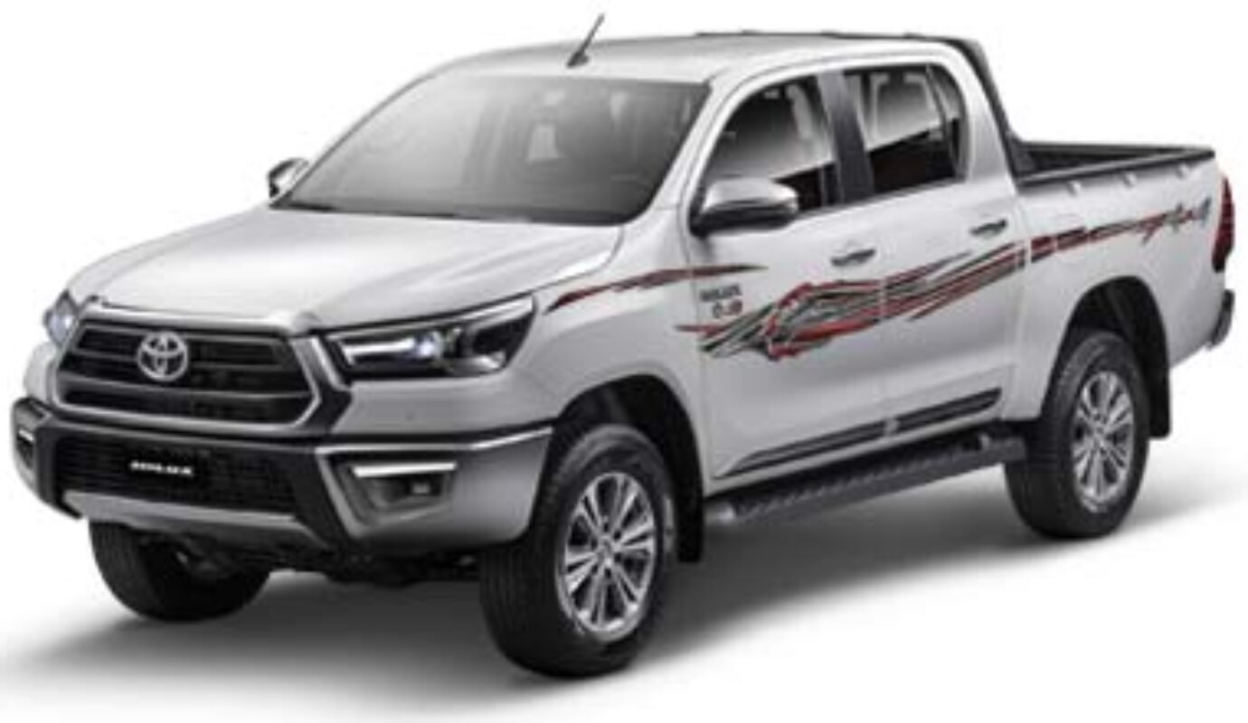 تويوتا هايلوكس 2.4L – موديل 2024