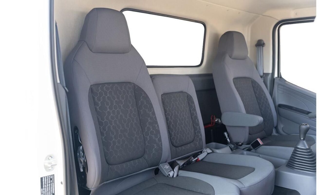 جي إم سي T822 – حمولة 3 طن، شاحنة كابينة مفردة (Single Cab)