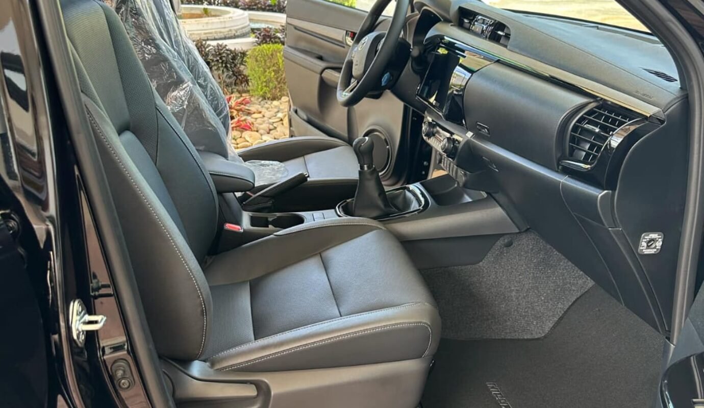 تويوتا هايلوكس كونكيست 2025