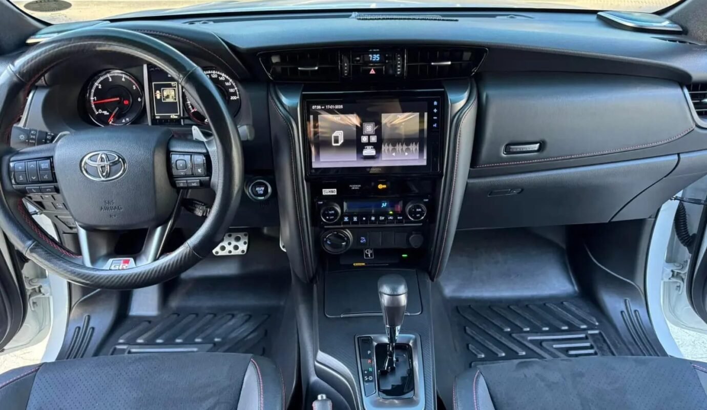 تويوتا فورتشنر GR-S 2.8L