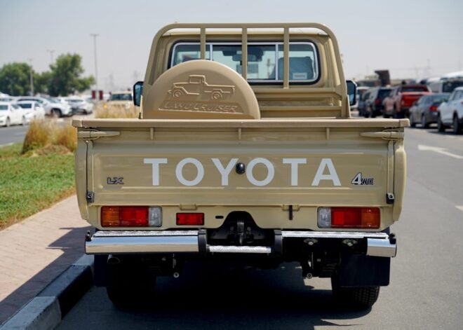 تويوتا لاند كروزر بيك أب 4×4