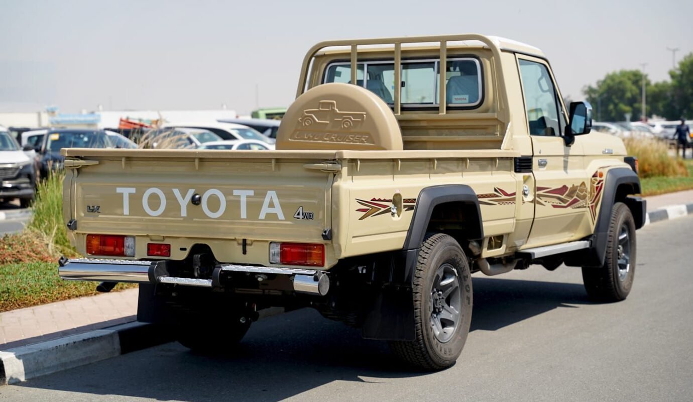 تويوتا لاند كروزر بيك أب 4×4