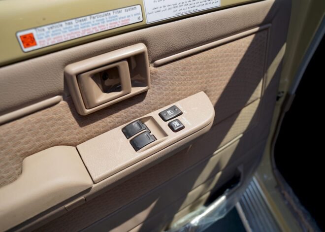 تويوتا لاند كروزر بيك أب 4×4