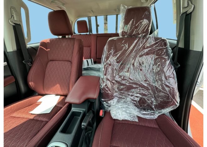 Toyota Hilux SGLX 4×4 – دفع رباعي (4×4)