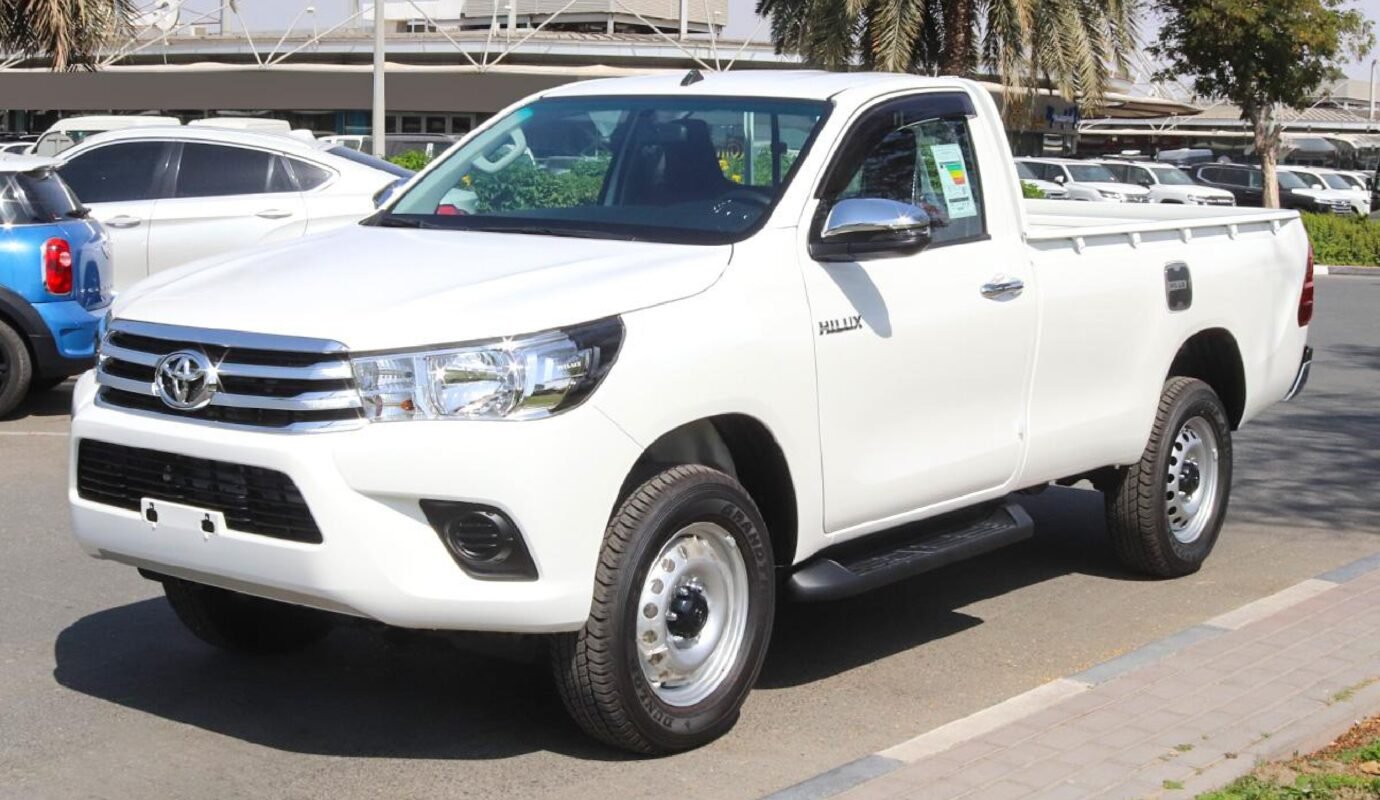 تويوتا هايلوكس SGLX 4×4 2.4L ديزل أوتوماتيك