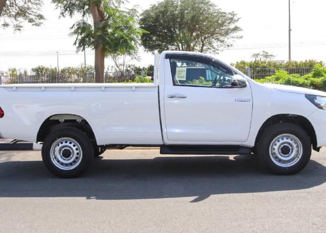 تويوتا هايلوكس SGLX 4×4 2.4L ديزل أوتوماتيك