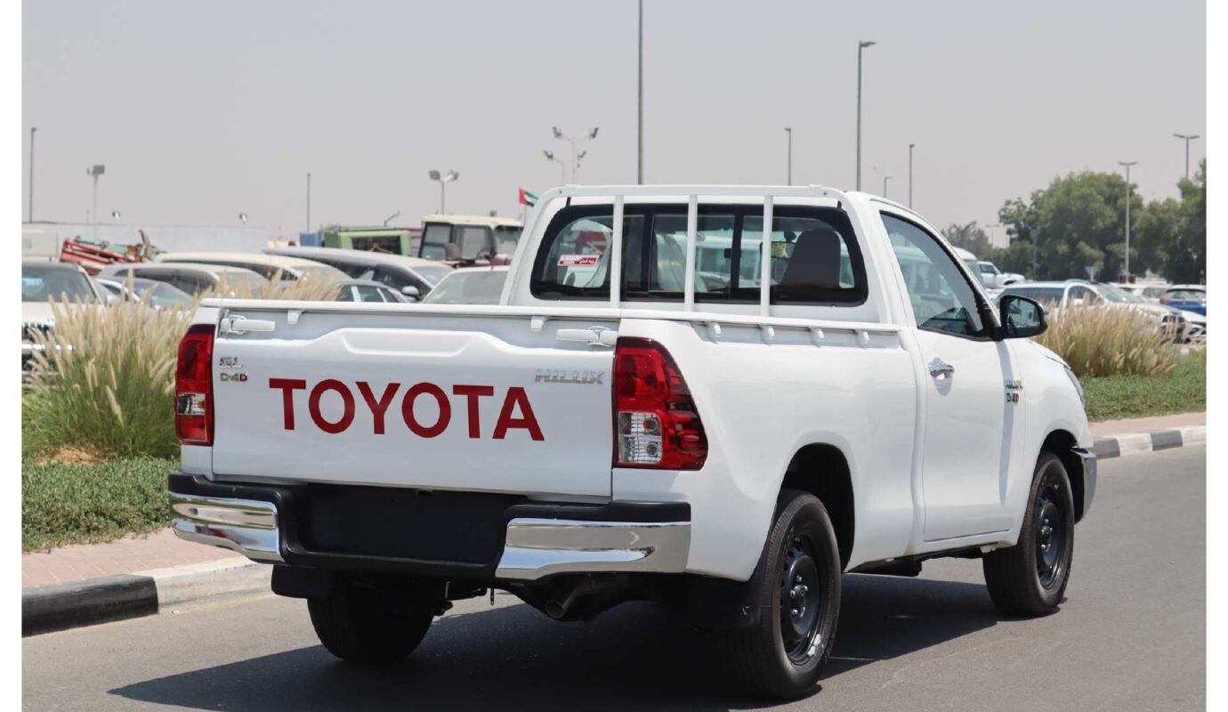 تويوتا هيلوكس جي إل، كابينة مفردة، 2025