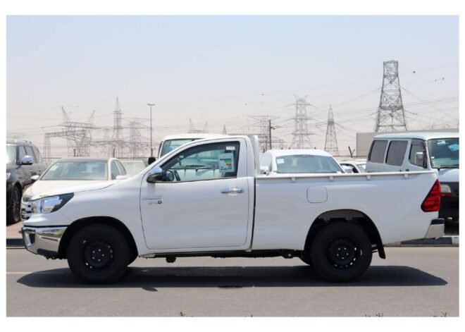 تويوتا هيلوكس جي إل، كابينة مفردة، 2025