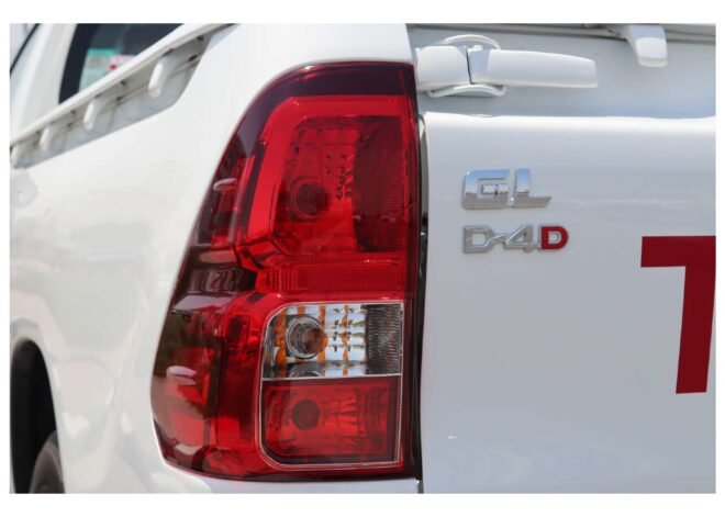 تويوتا هيلوكس جي إل، كابينة مفردة، 2025