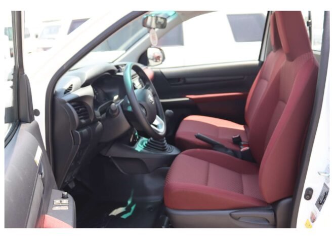 تويوتا هيلوكس جي إل، كابينة مفردة، 2025